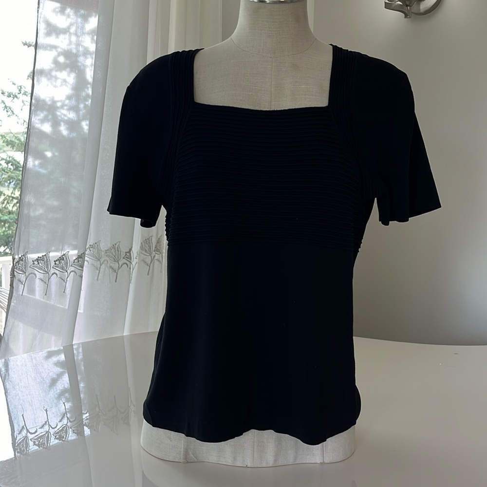 Cable and Gauge pleated bodice square neck lightweight sweater size xl